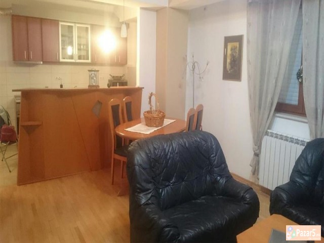 СЕ ИЗДАВА ТРОСОБЕН СТАН ВО КАРПОШ 2 МИ-ДА