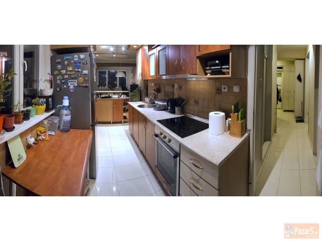 Продавам целосно реновиран стан кај Порта Влае!