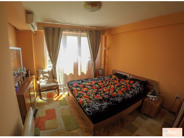 Продавам целосно реновиран стан кај Порта Влае!