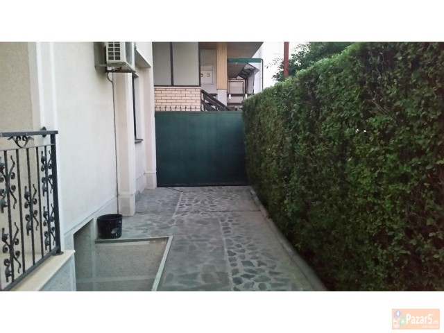 Se Prodava Kukja Vo N.hrom