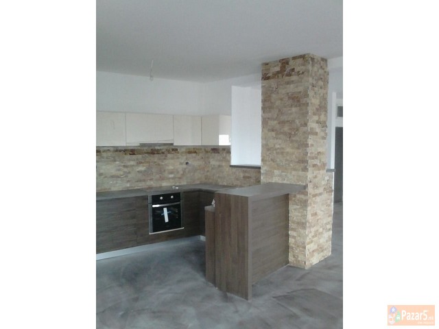 Mermerna Bunja I Dekorativen Kamen