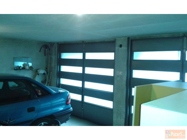 Се продава куќа 400м2 во Козле