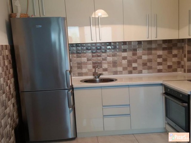 СЕ ИЗДАВА ДВОСОБЕН СТАН ВО ЦЕНТАР