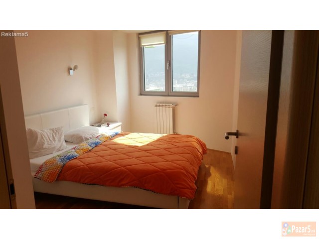 Se Izdava Dvosoben Stan Vo Karpos 3