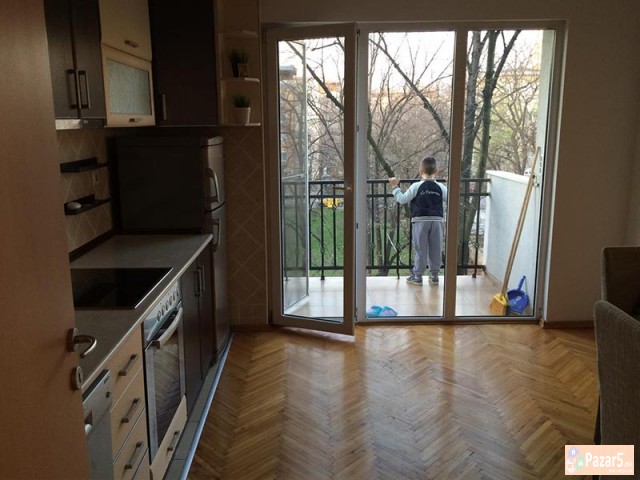 Se Izdava Dvosoben Stan Vo Karpos 1