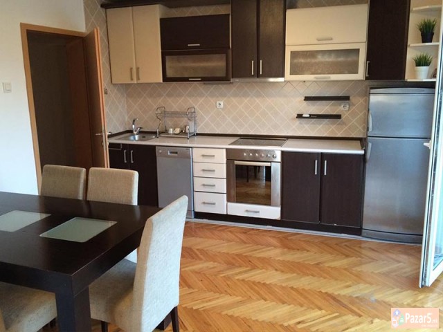 Se Izdava Dvosoben Stan Vo Karpos 1