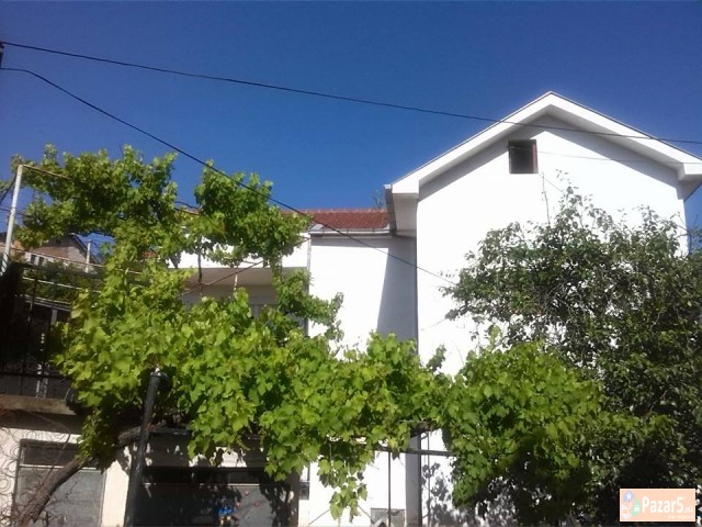 Куќа се продава