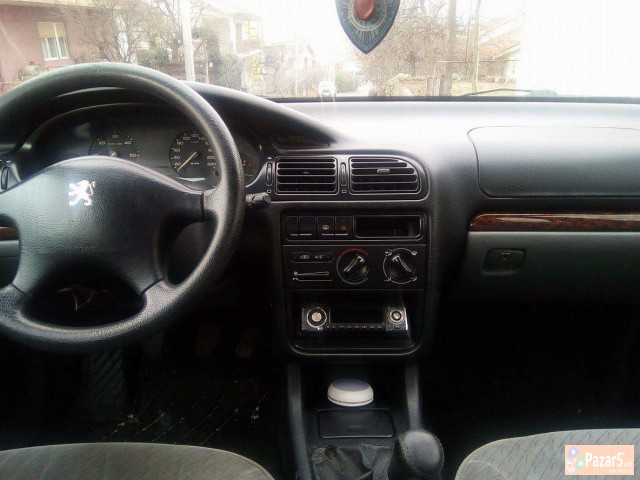 итно се продава Пежо 1.9