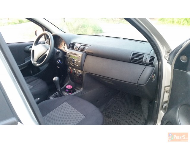 Se Prodava Fiat Stilo