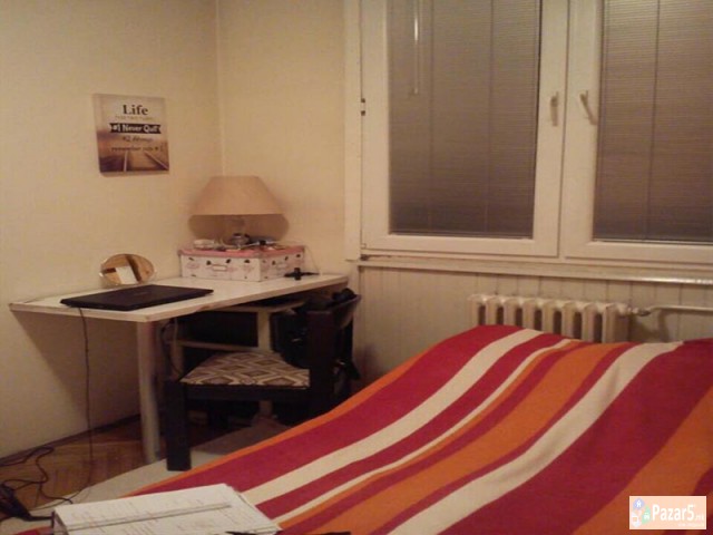 СЕ ИЗДАВА ТРОСОБЕН СТАН ВО ЦЕНТАР