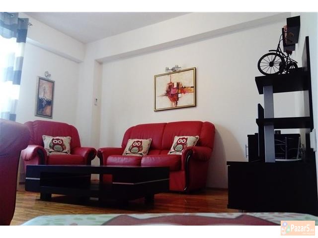 Се изнајмува нов стан 55м2 во Центар