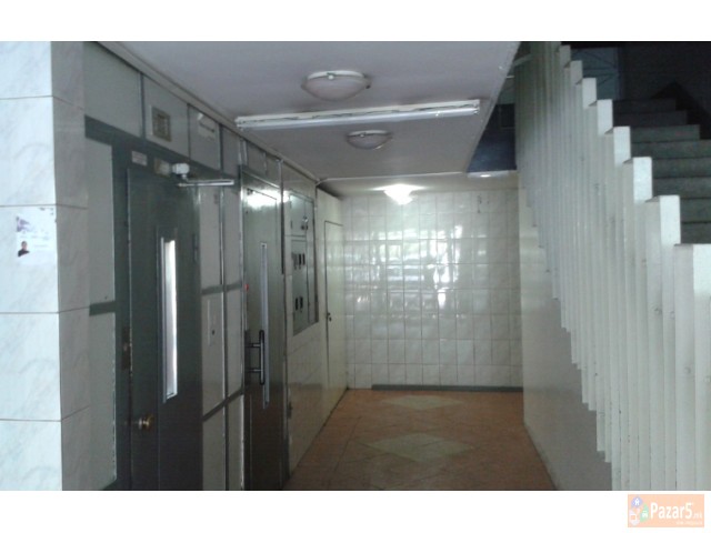 Се продава стан 83,5м2 во Центар