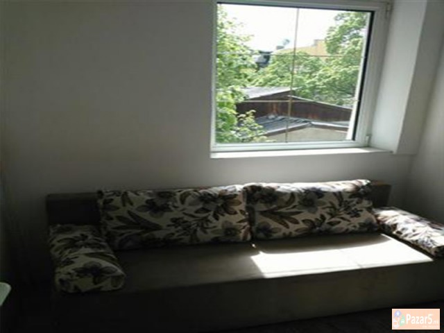 СЕ ИЗДАВА ДВОСОБЕН СТАН ВО ДЕБАР МААЛО