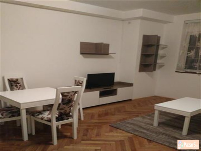 СЕ ИЗДАВА ДВОСОБЕН СТАН ВО ДЕБАР МААЛО