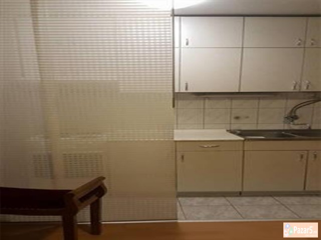 СЕ ИЗДАВА ДВОСОБЕН СТАН ВО КАРПОШ 1