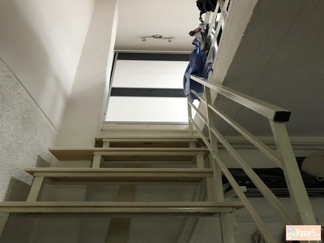 СЕ ИЗДАВА ДВОСОБЕН СТАН ВО КАРПОШ 2