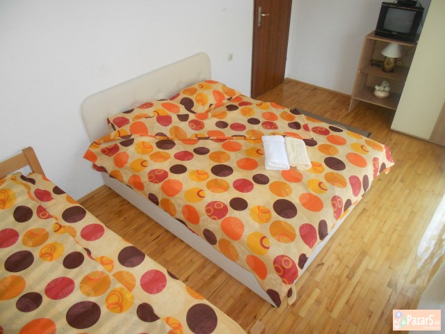 Izdavam Sobi Vo Ohrid!!!