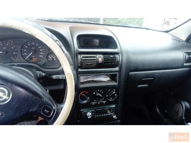 Opel Astra 1.4g 16vl