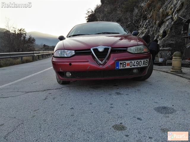 Alfa Romeo 156