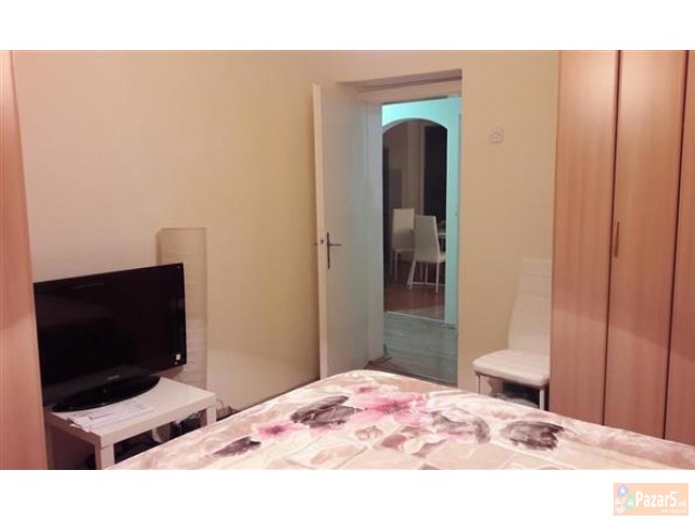 Се продава комплетно реновиран двособен стан во Ае