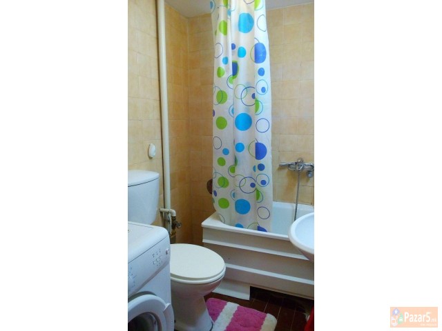 Izdavam Prekrasna Garsonjera