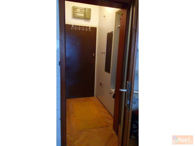 Garsonjera Na Prekrasna Lokacija