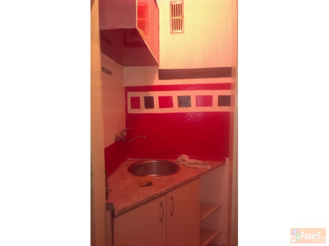 Се издава стан во К. Вода