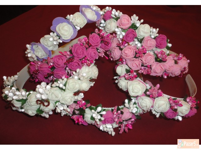 Цветни венчиња 