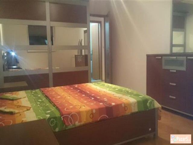 Se Iznajmuva Trosoben Stan Vo Kapishtec