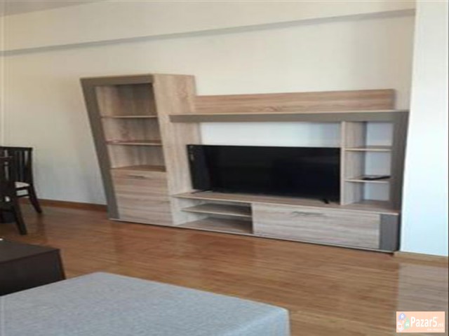 СЕ ИЗДАВА ТРОСОБЕН СТАН ВО АЕРОДРОМ