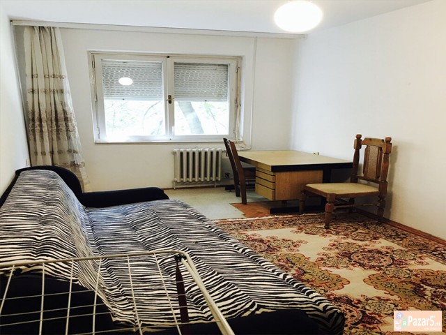 СЕ ИЗДАВА ТРОСОБЕН СТАН ВО КАРПОШ 3