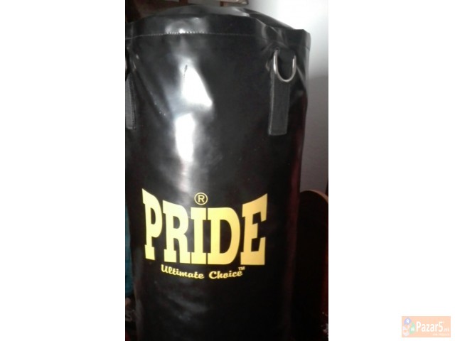 Продавам професионална вреќа за бокс