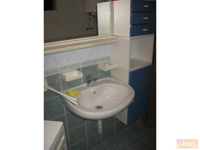 Izdavam Apartmani Vo Pestani-ohrid