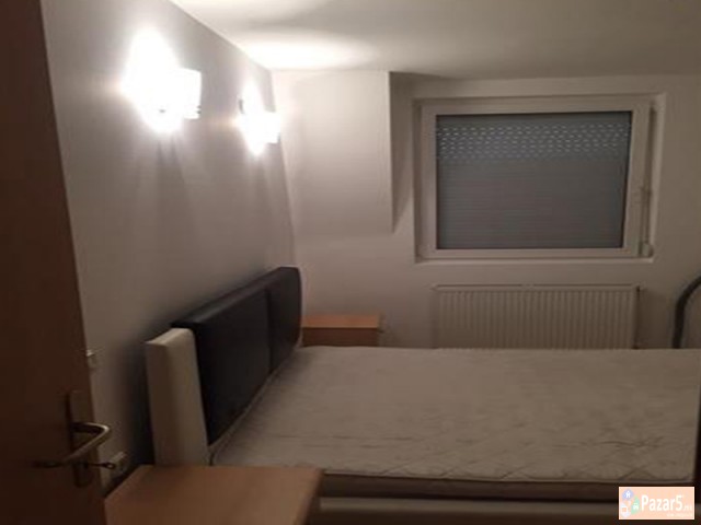 СЕ ИЗДАВА ТРОСОБЕН СТАН ВО КИСЕЛА ВОДА