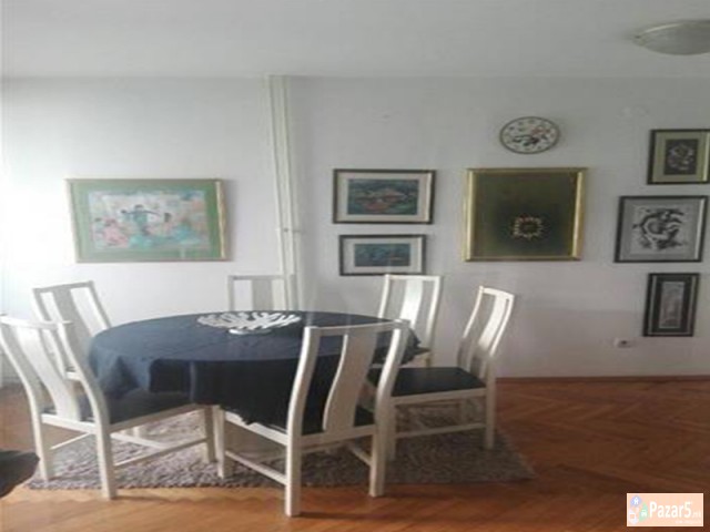 СЕ ИЗДАВА ТРОСОБЕН СТАН КАЈ КАПИТОЛ