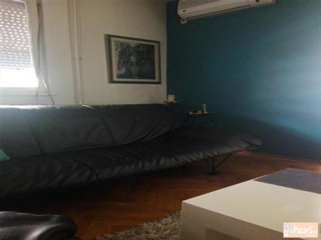 СЕ ИЗДАВА ТРОСОБЕН СТАН КАЈ КАПИТОЛ