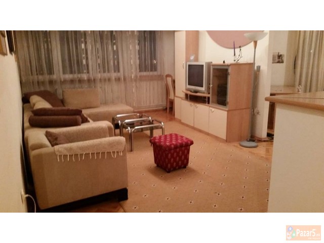 Se Iznajmuva Stan Vo Karpos 4