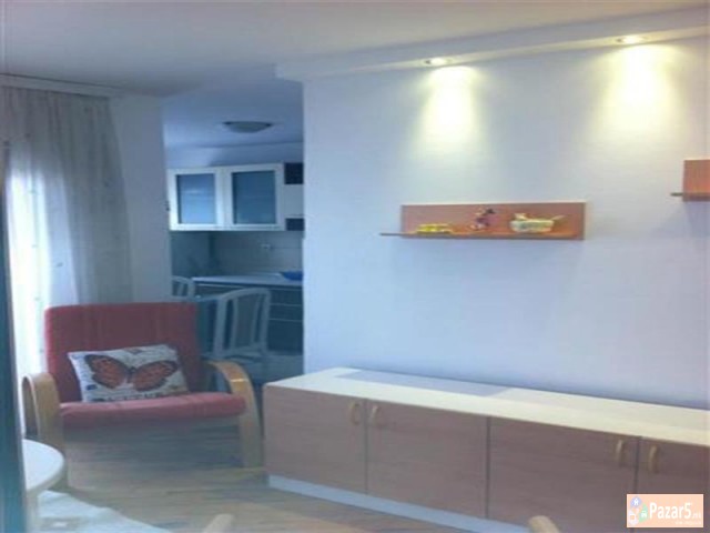 СЕ ИЗДАВА ТРОСОБЕН СТАН ВО ЦЕНТАР