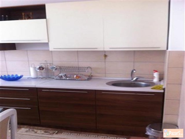 СЕ ИЗДАВА ТРОСОБЕН СТАН ВО ЦЕНТАР