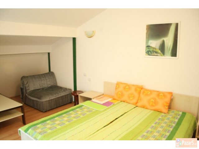 СОБИ СО ПОСЕБНИ КУПАТИЛА