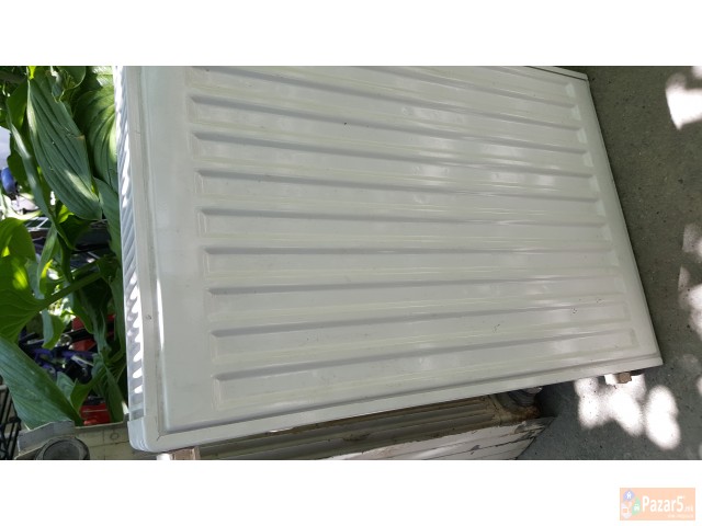 Prodavam Tri Radijatori Od 40 Santima Siroki