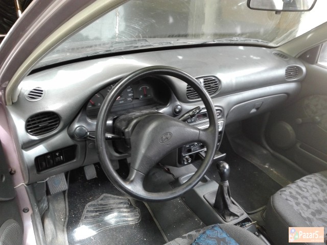 Hyundai Accent 1.3 Ls 96 G Za Delovi