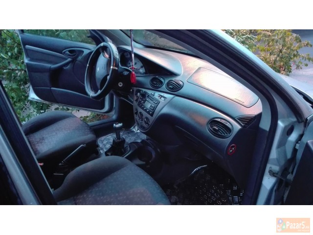 Ford Fokus 1.4 Zetec Motor Atestiran Plin