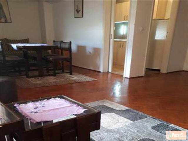 СЕ ИЗДАВА ДВОСОБЕН СТАН ВО ЦЕНТАР