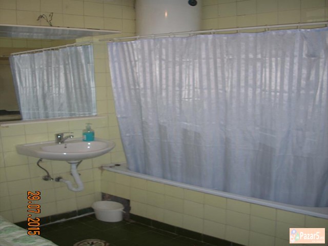 СЕ ИЗДАВА ТРОСОБЕН СТАН КАЈ СКОПЈАНКА