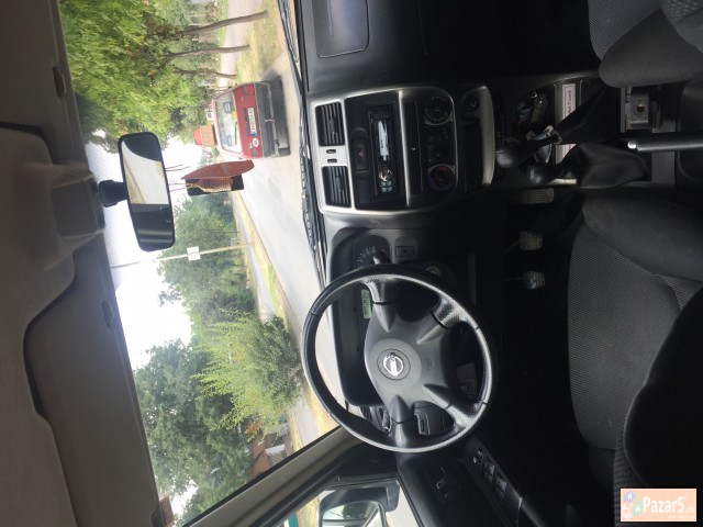 Nissan Terrano