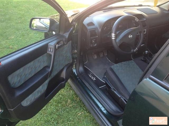 Opel Astra  1.4  16v
