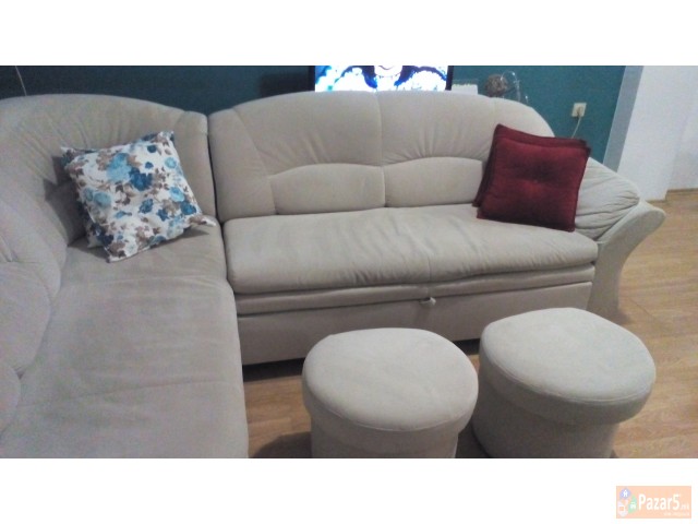 продавам аголна гарнитура