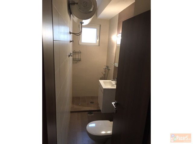 СЕ ПРОДАВА 2-СОБЕН СТАН ВО КОЗЛЕ