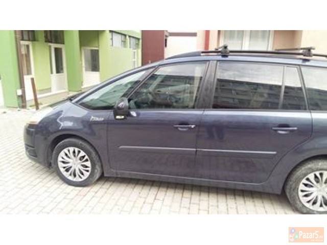 СЕ ПРОДАВА CitroËn Grand C4 Picasso РЕГИСТРИРАН